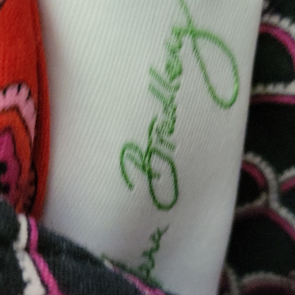 Vera Bradley Wristet - Picture 7 of 7